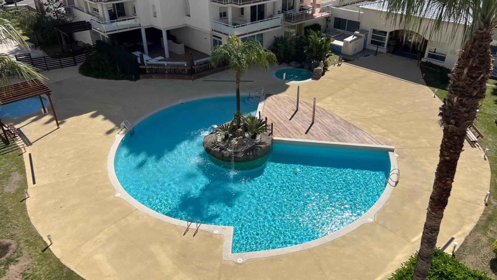 Bonito Piso Con Piscina Comunitaria Av-71 Appartement *
