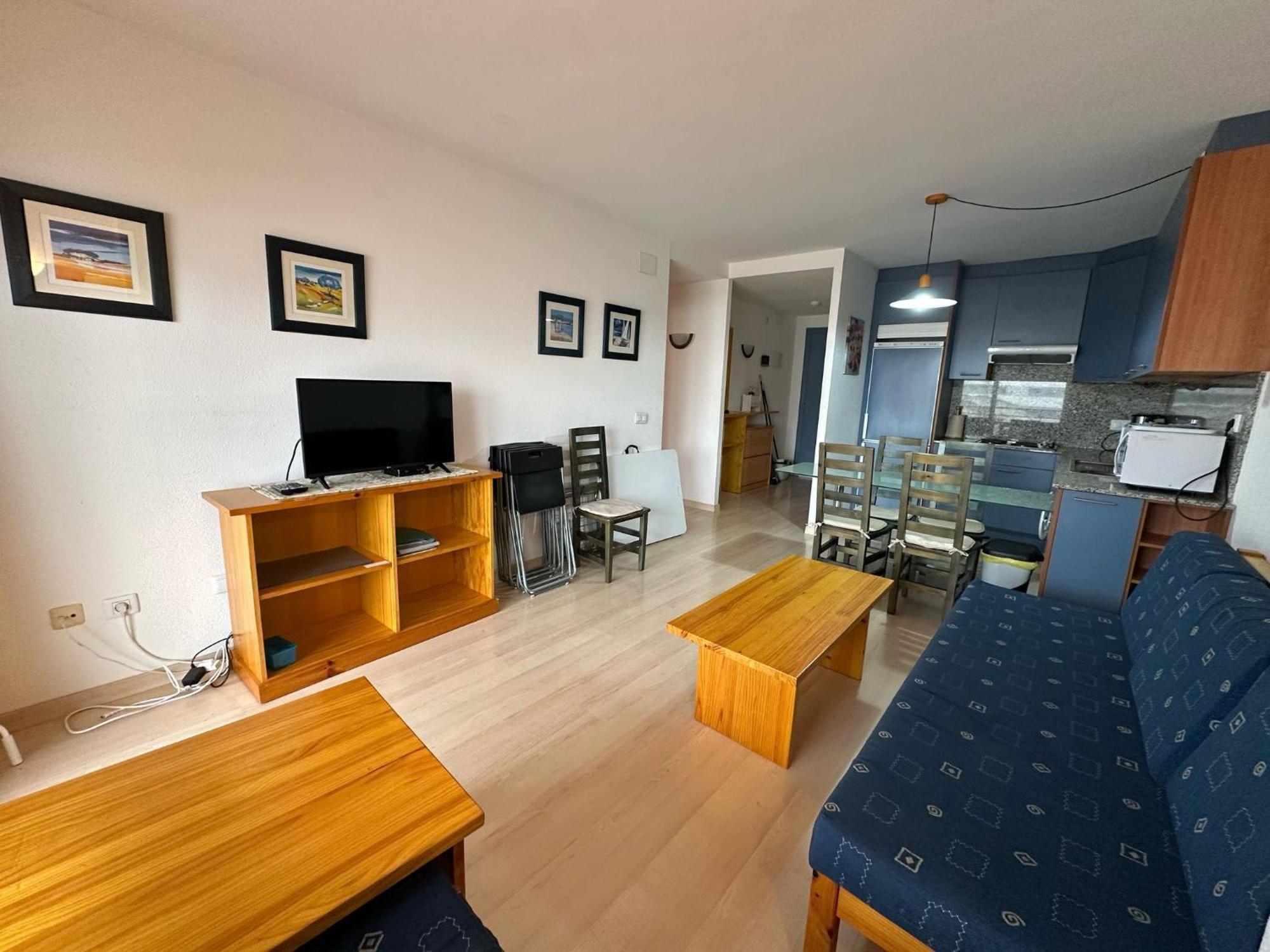 Bonito Piso Con Piscina Comunitaria Av-71 Appartement